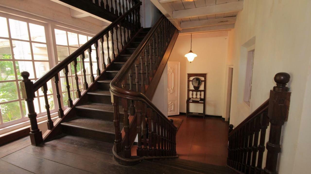 Hotel Neemrana'S- Tower House à Kochi Extérieur photo